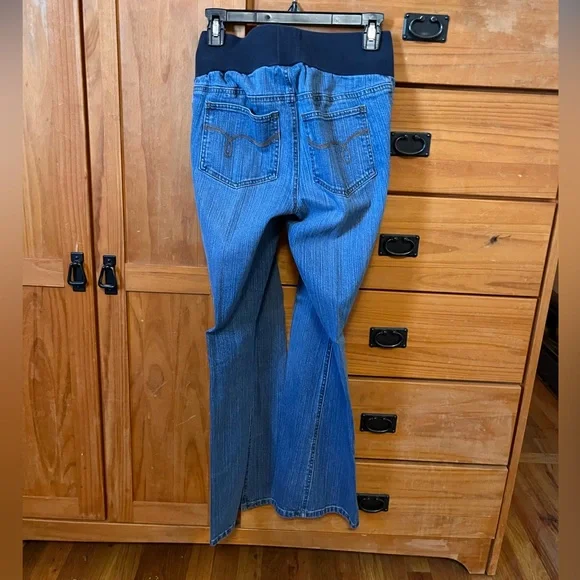 Maternity Pants - Picture 2 of 3